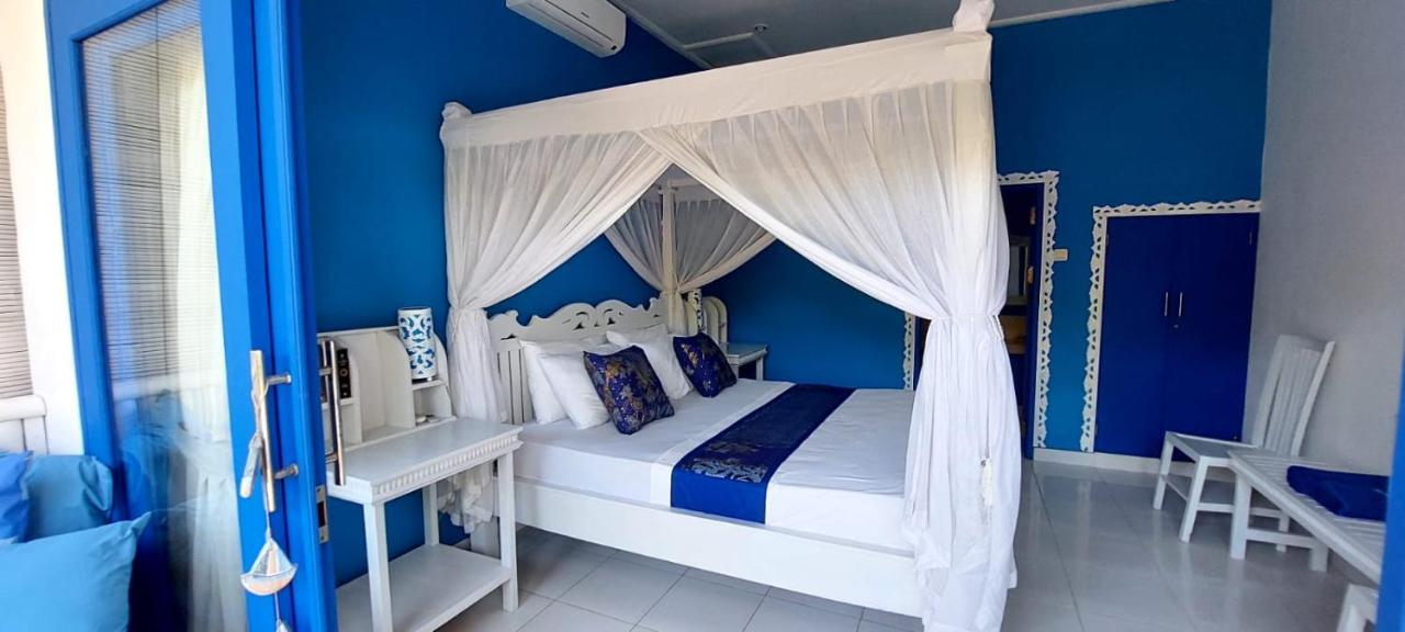 The Shooting Star Homestay Amed  Luaran gambar