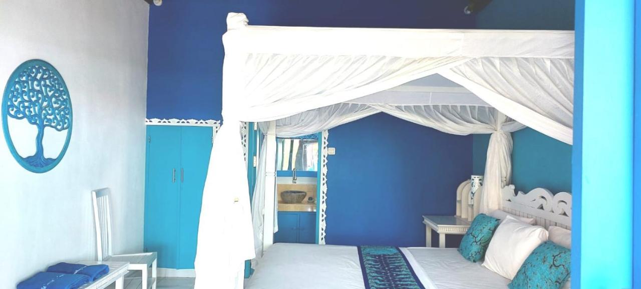 The Shooting Star Homestay Amed  Luaran gambar