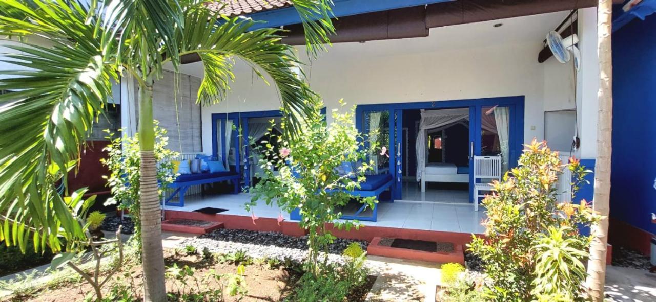 The Shooting Star Homestay Amed  Luaran gambar